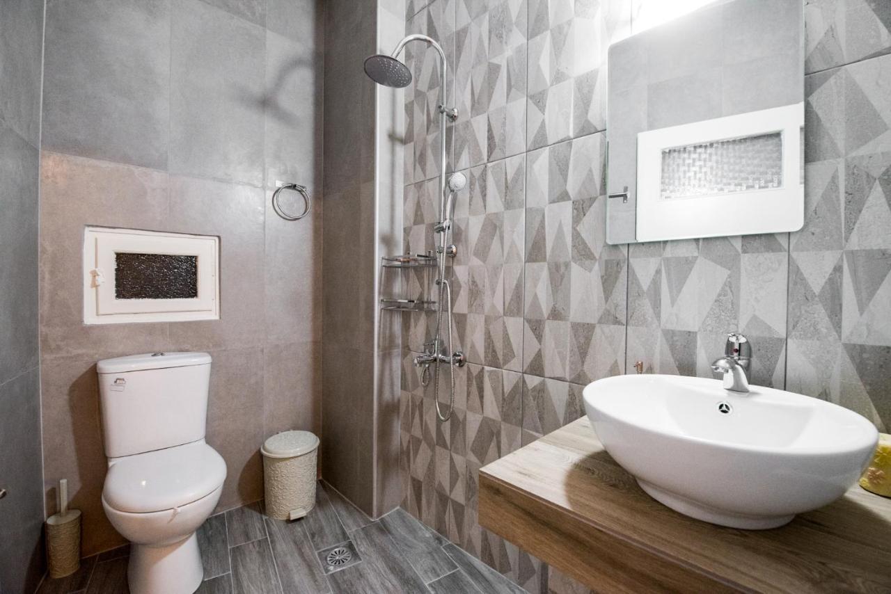 Christi Iuxury Apartment Preveza Exteriör bild