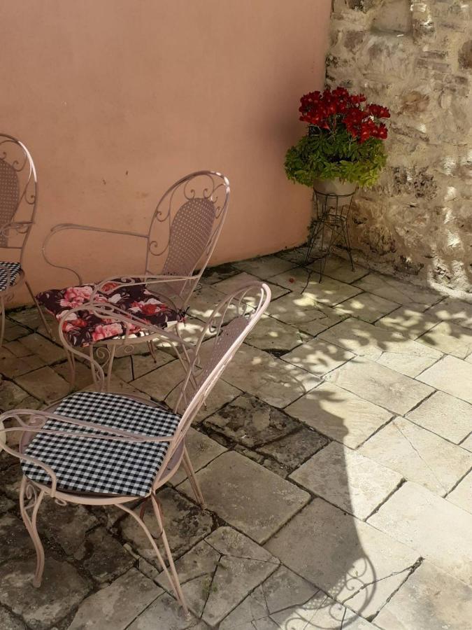 Christi Iuxury Apartment Preveza Exteriör bild